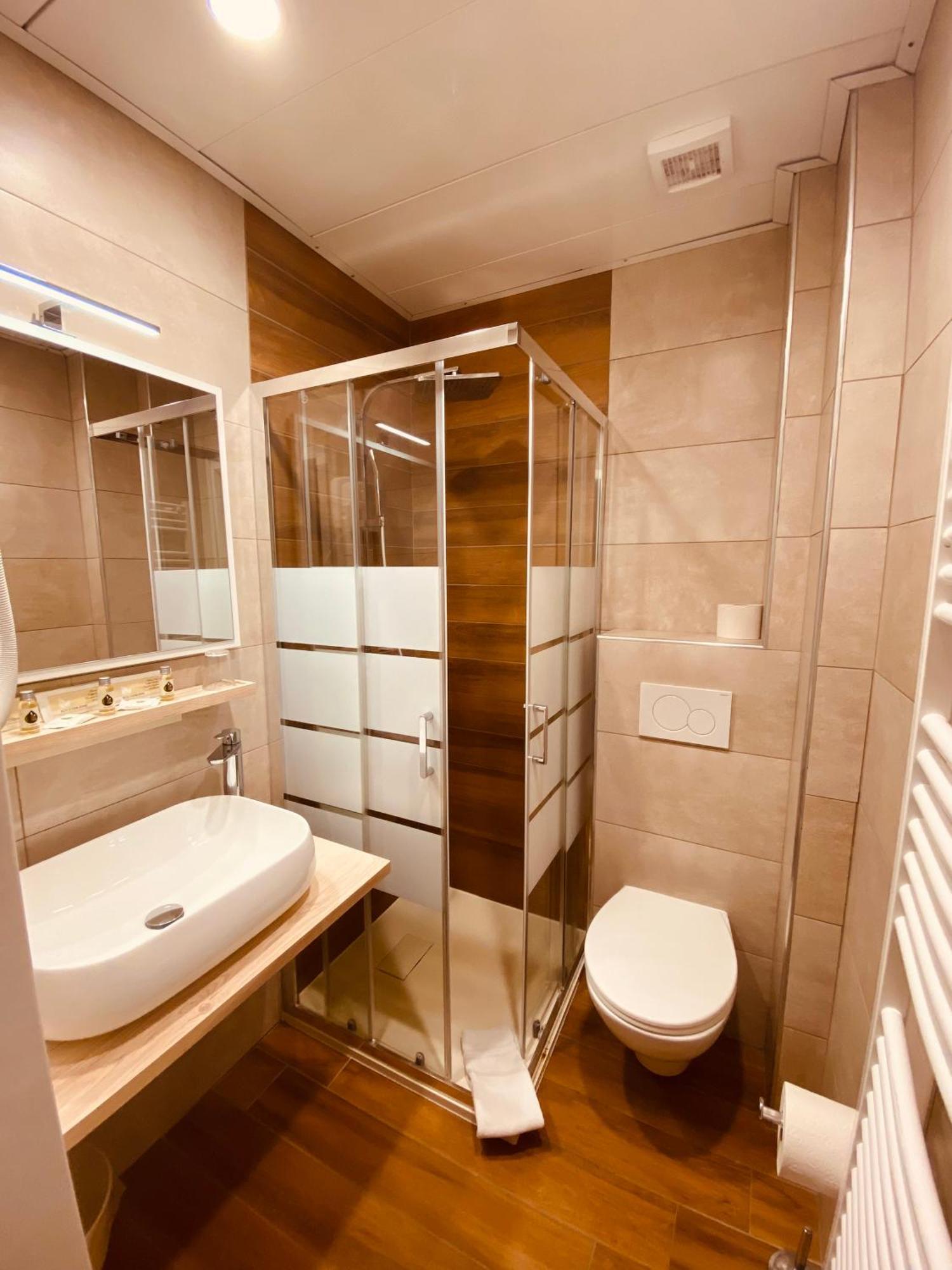 Hotel Garni Montaldi Muralto Екстериор снимка